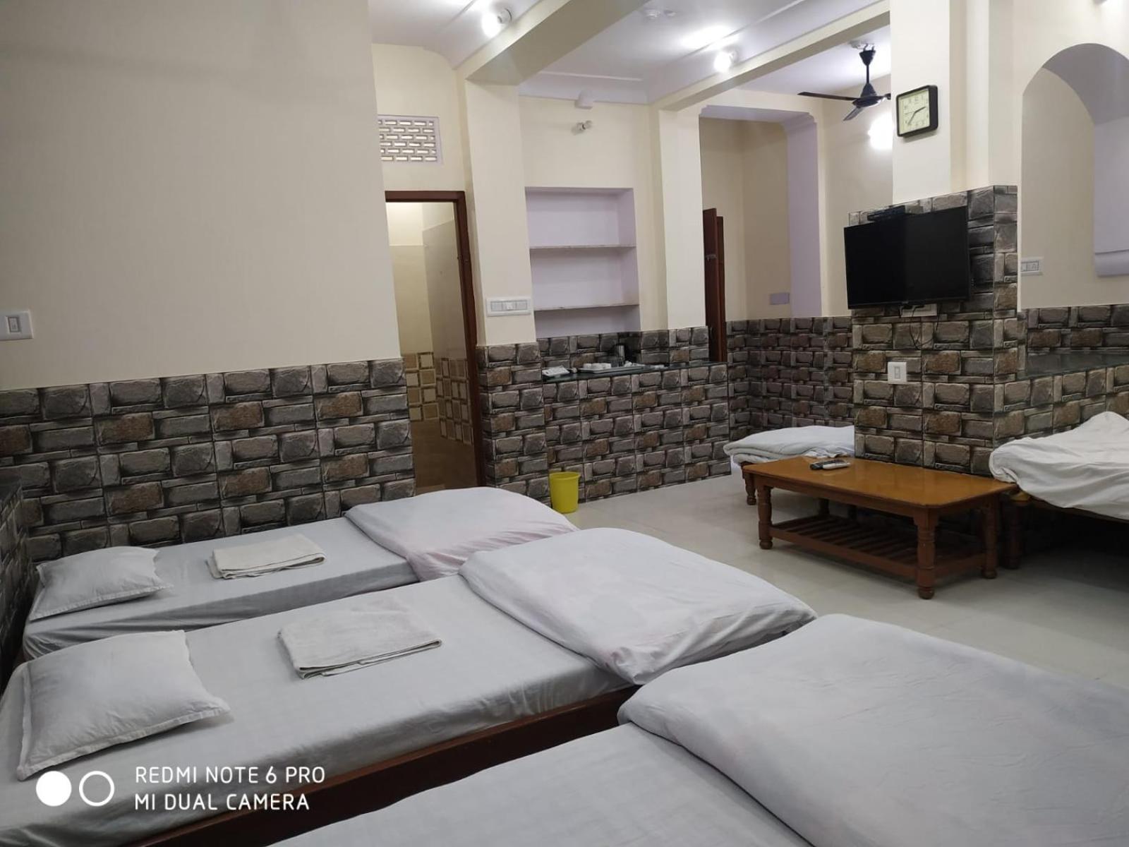 Boby Home Stay "Boby Mansion" Dźajpur Zewnętrze zdjęcie